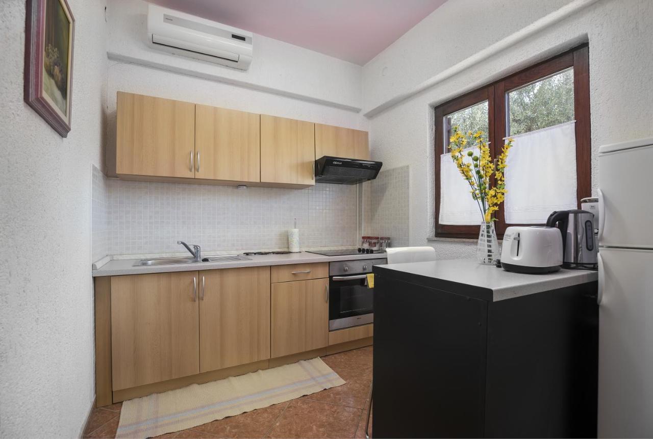 Karmelo Appartment Davorka Rovinj Ngoại thất bức ảnh