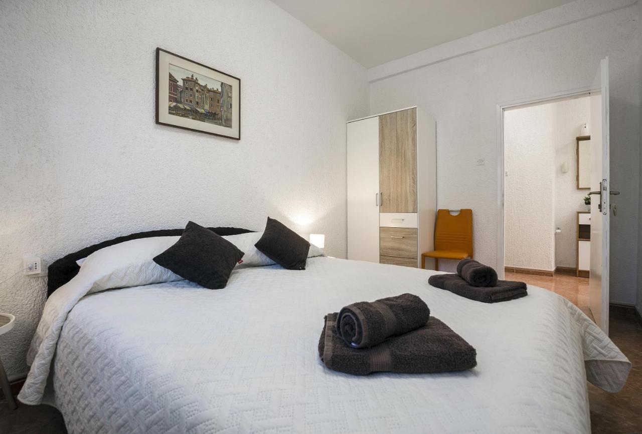Karmelo Appartment Davorka Rovinj Ngoại thất bức ảnh