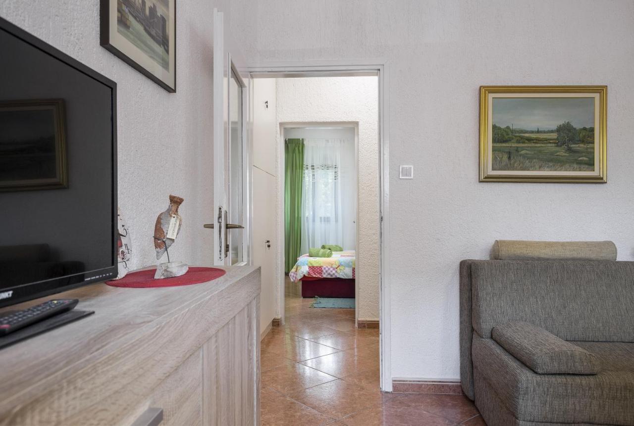 Karmelo Appartment Davorka Rovinj Ngoại thất bức ảnh