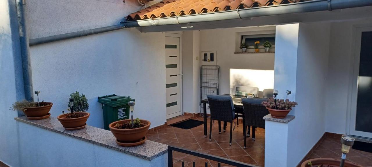 Karmelo Appartment Davorka Rovinj Ngoại thất bức ảnh