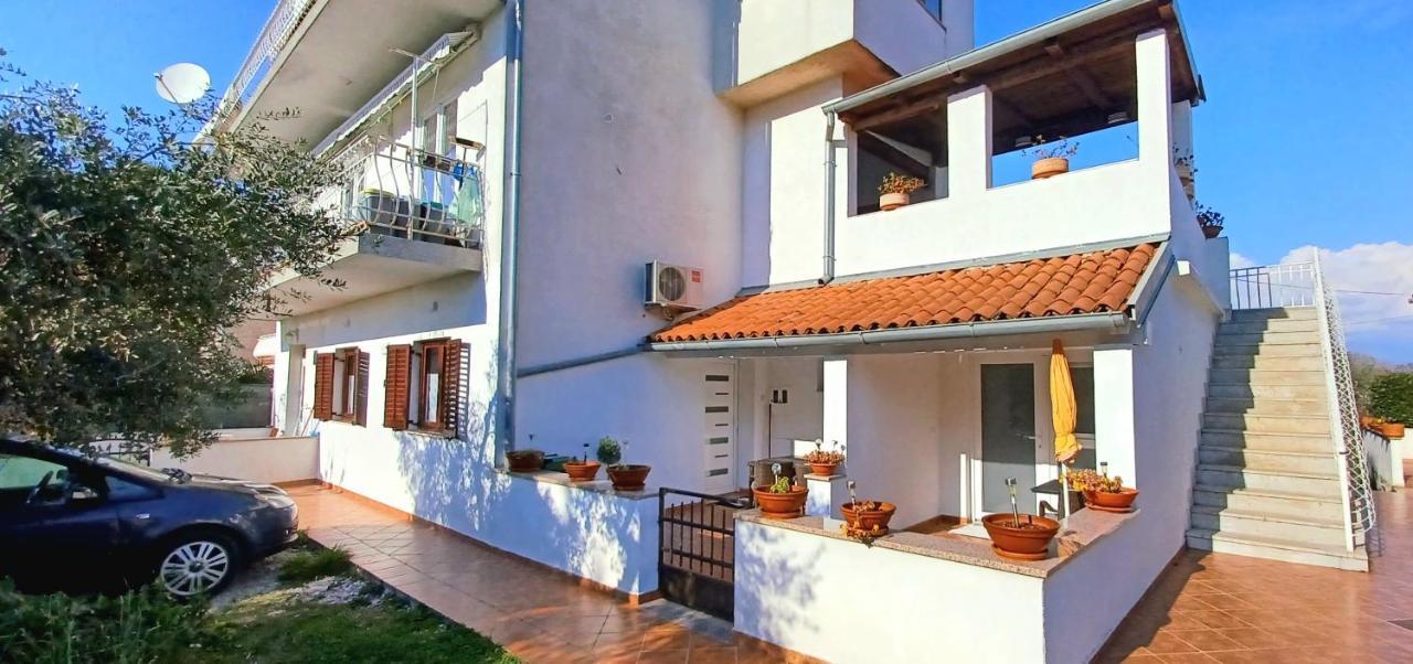 Karmelo Appartment Davorka Rovinj Ngoại thất bức ảnh
